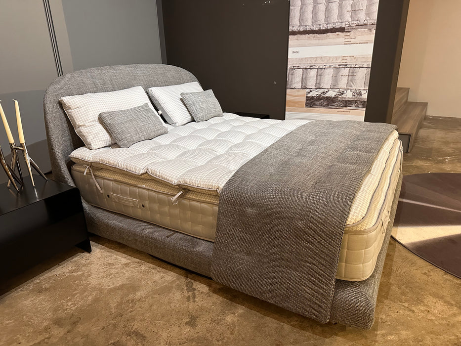 Letto matrimoniale modello Taormina di Flou