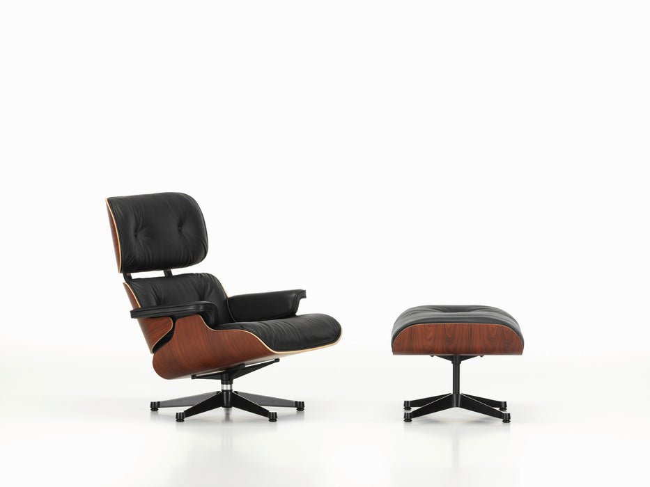 Poltrona con pouff Lounge Chair di Vitra