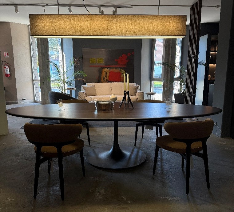 Tavolo Bourgeois di Baxter