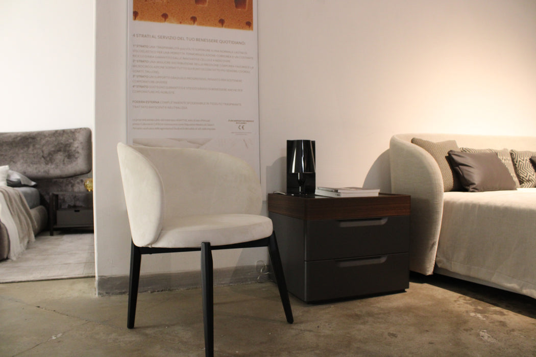 Comodino 7070 di Molteni&C