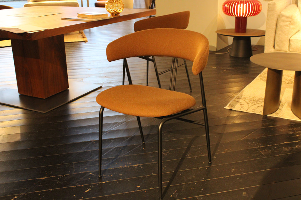 Sedia Violin di Gubi